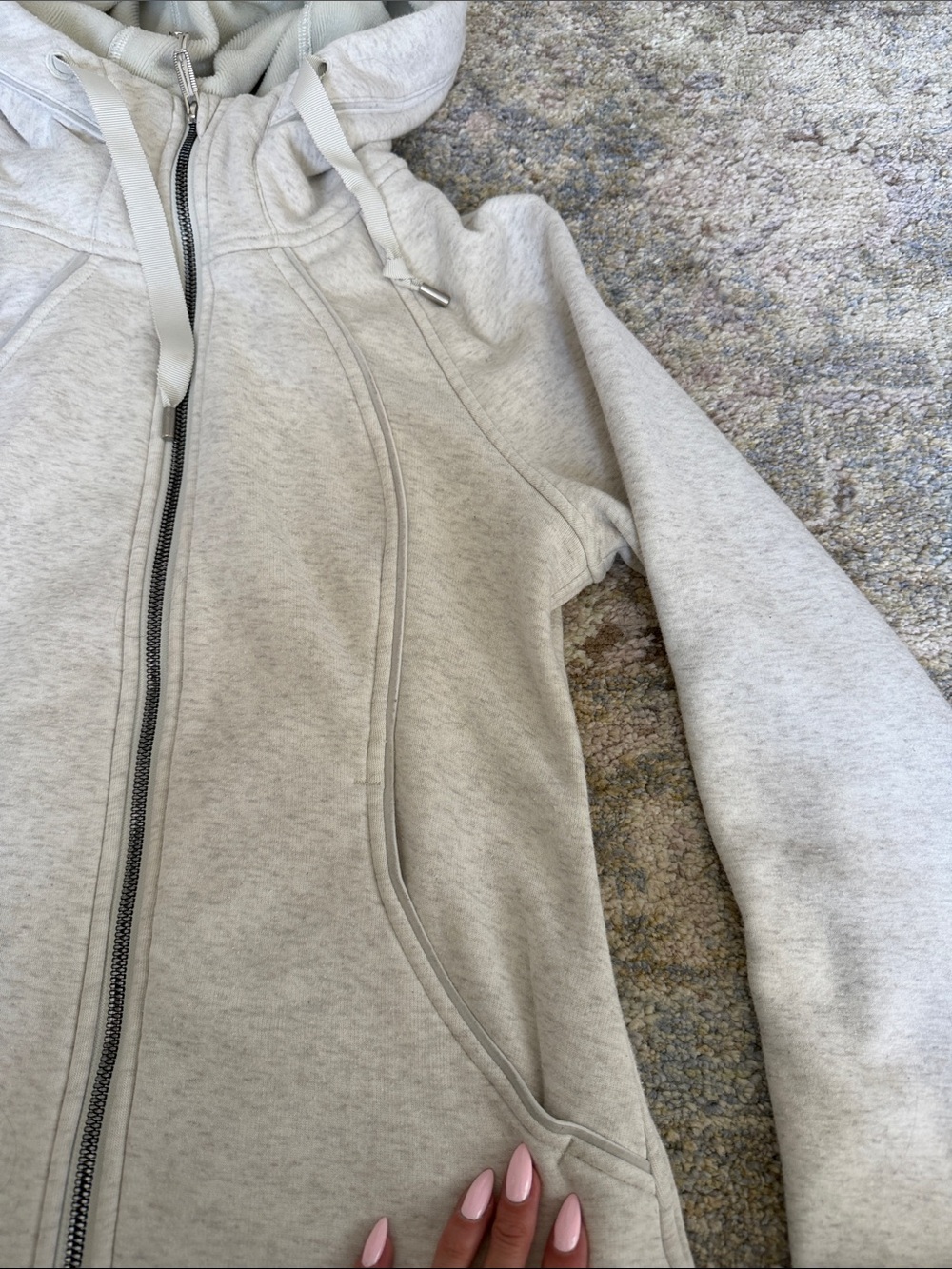 lululemon athletica Light Gray Full-Zip Hooded Jacket - Picture 6 of 7